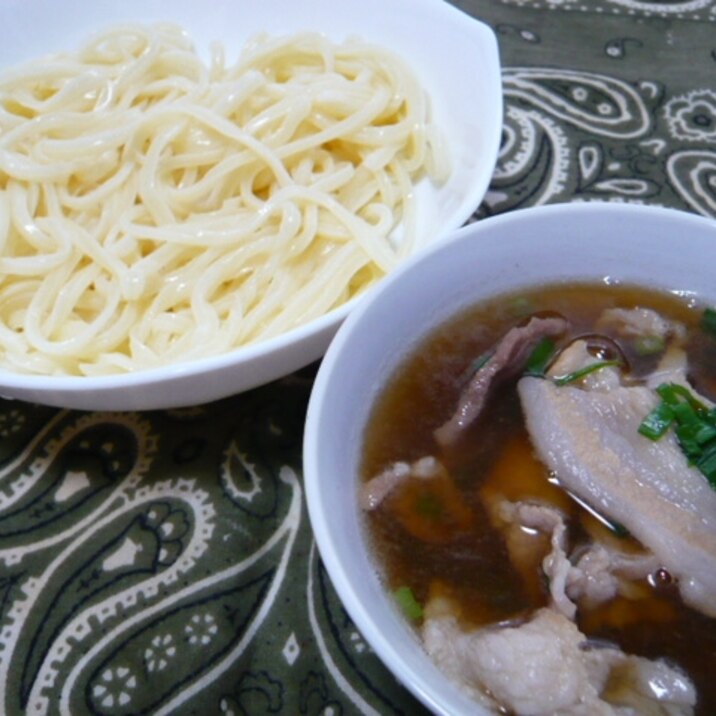 冷凍うどんで豚肉つけうどん！